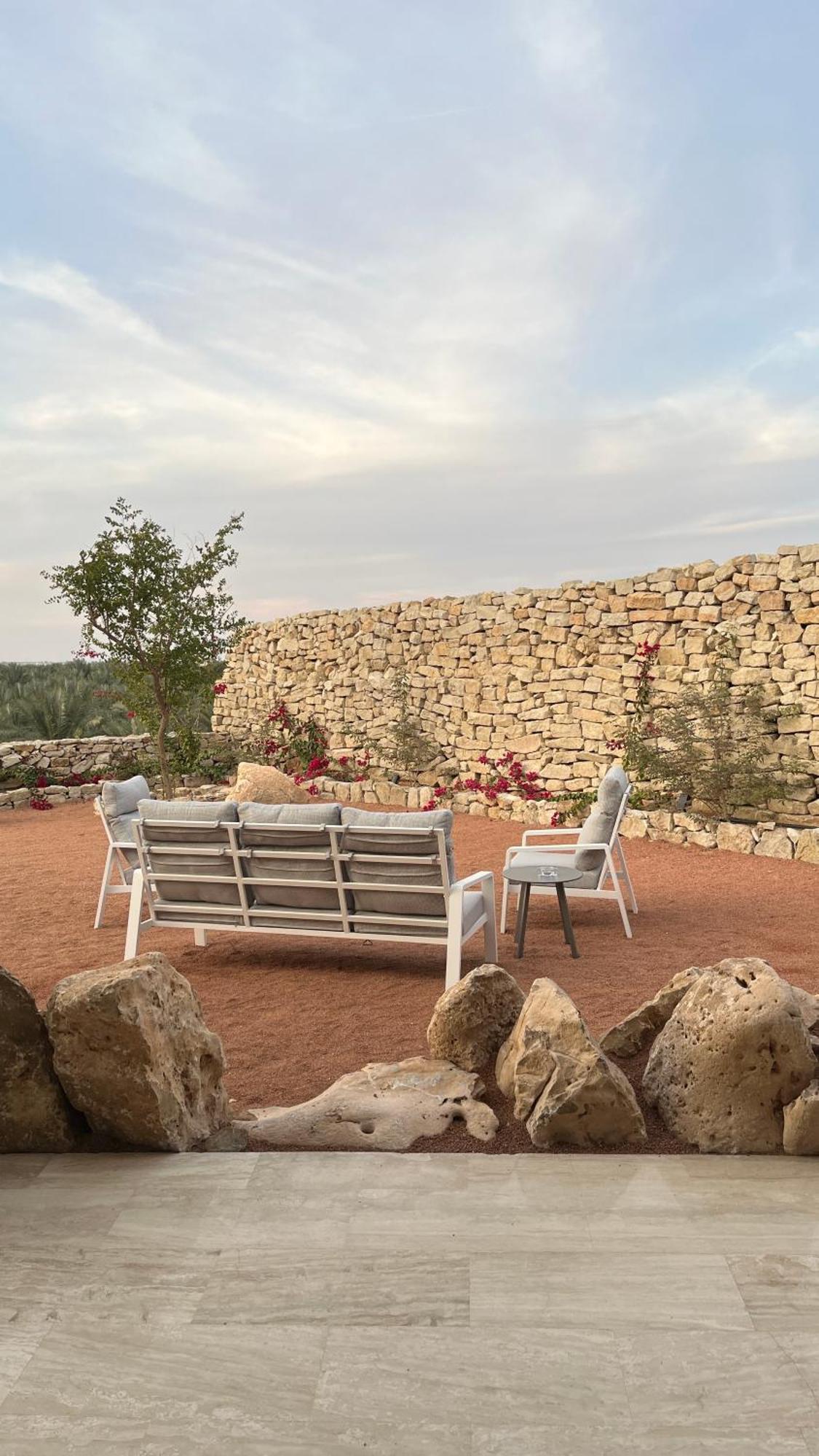 Al Malfa Resort Unaizah Exteriör bild