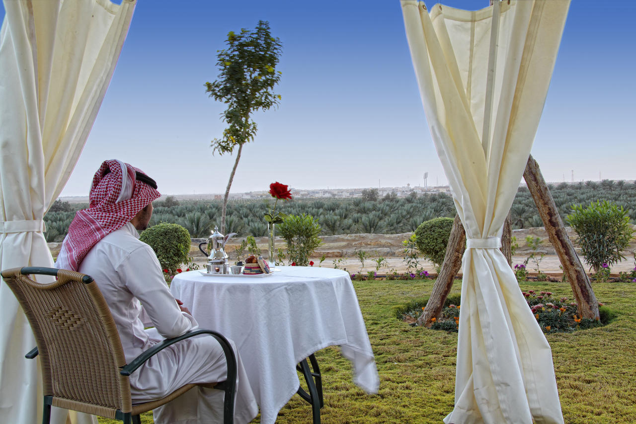 Al Malfa Resort Unaizah Exteriör bild
