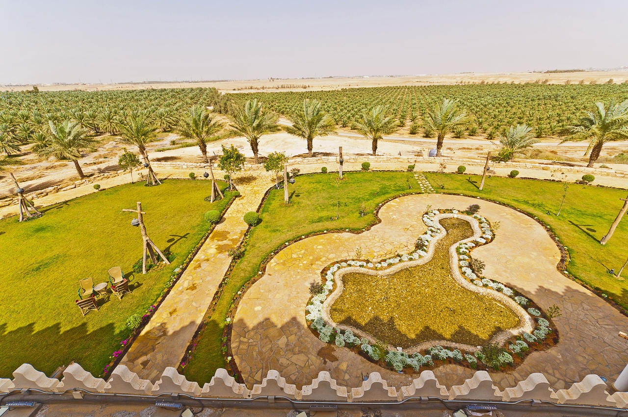Al Malfa Resort Unaizah Exteriör bild
