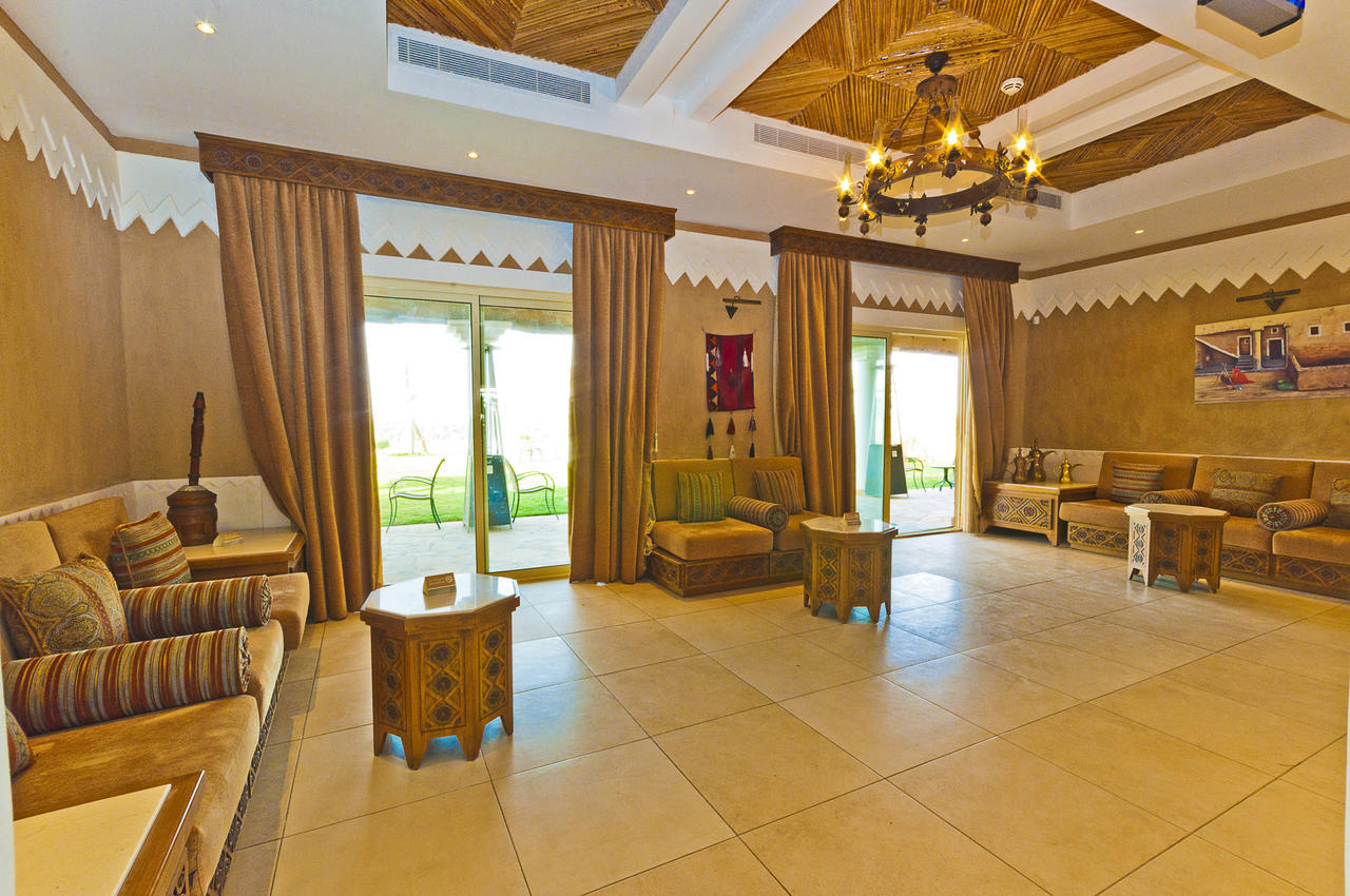 Al Malfa Resort Unaizah Exteriör bild